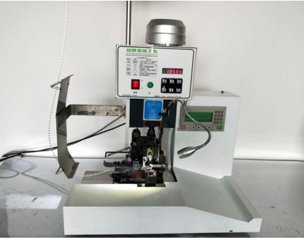 DW-811半自動(dòng)排線壓接機(jī) DW-811半自動(dòng)排線壓接機(jī)